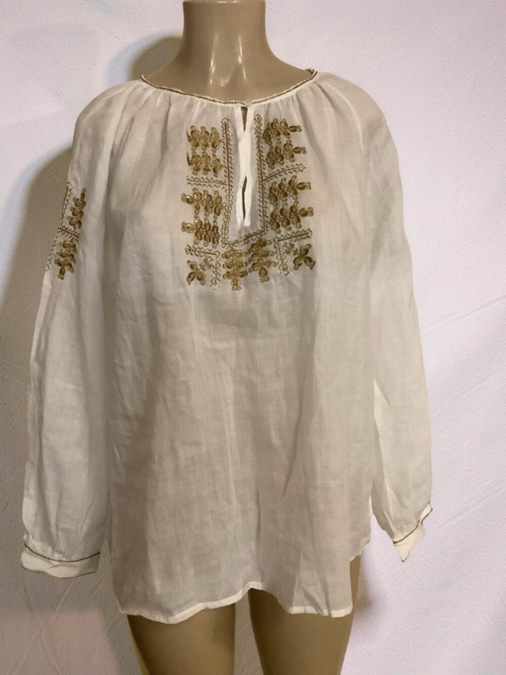 Nili Lotan Size Medium Ivory Top &  Gold Lanette Embroidered Ramie Blouse.Prelov